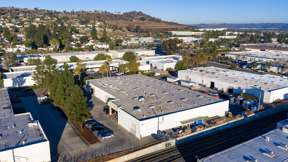 More Photos Of 1515 Fayette St, El Cajon Warehouse For Lease