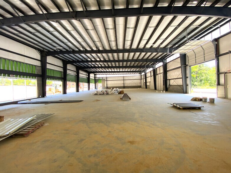 More Photos Of 150 Centrum Dr, Irmo Industrial For Sale