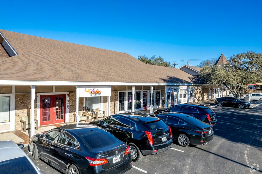 More Photos Of 13453-13489 Blanco Rd, San Antonio Unknown For Lease