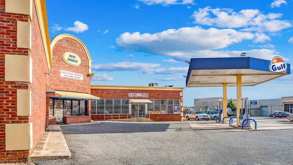 More Photos Of 885 Martin Luther King Jr Blvd, Macon-Bibb Freestanding For Sale