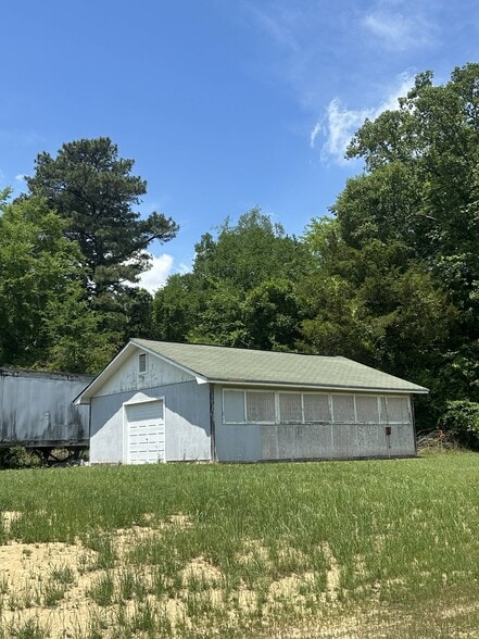 More Photos Of 4611 Highway 138 SW, Stockbridge Specialty For Sale