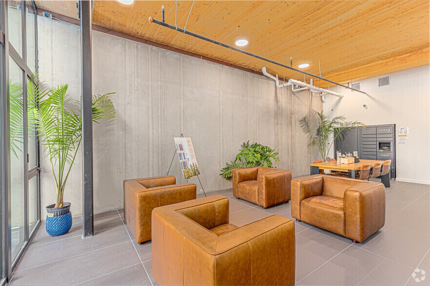 More Photos Of 2519 El Cajon Blvd, San Diego Apartments For Lease