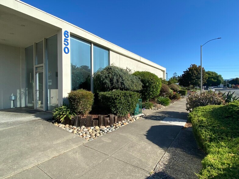 More Photos Of 650 S Bernardo Ave, Sunnyvale Medical For Lease