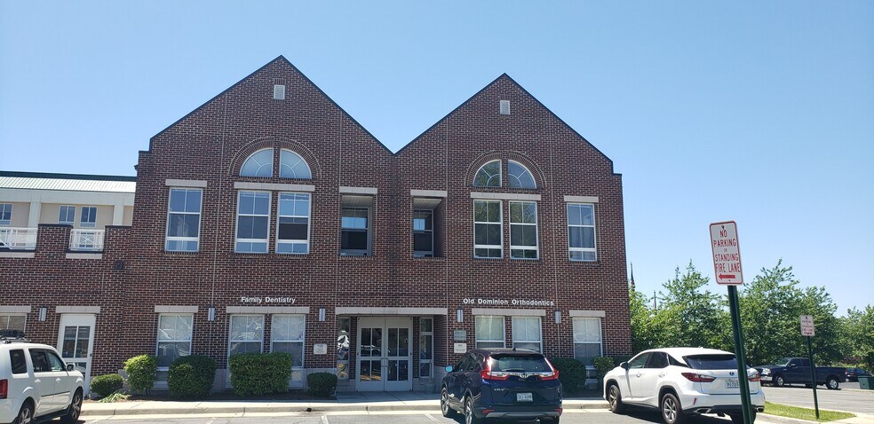 More Photos Of 21155 Whitfield Pl, Sterling Office For Sale