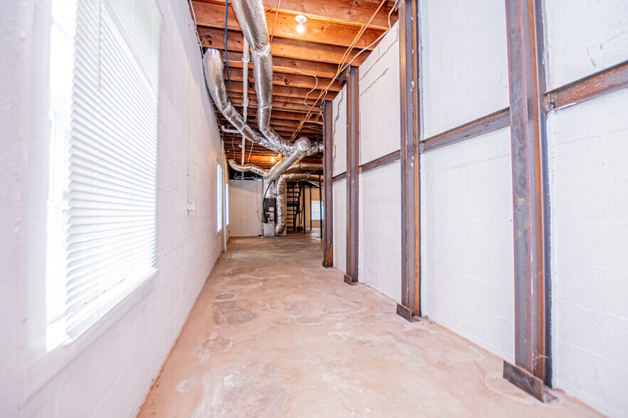 More Photos Of 2932 US-27, Buchanan Office For Sale
