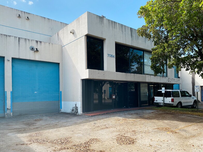 Primary Photo Of 7084 NW 50th St, Miami Warehouse For Sale
