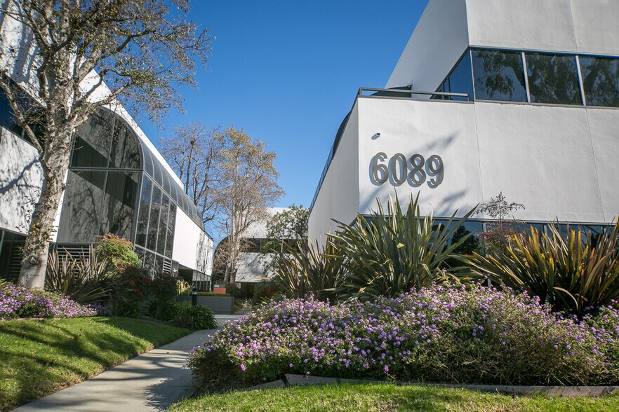 More Photos Of 6089 Bristol Pky, Culver City Loft Creative Space For Lease