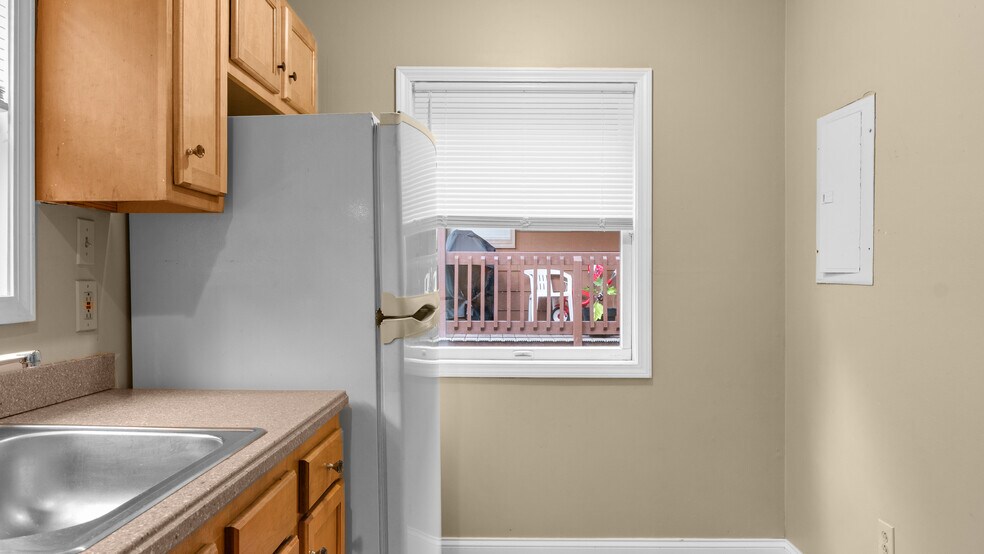 More Photos Of 55 Washington St, Lockport Apartments For Sale