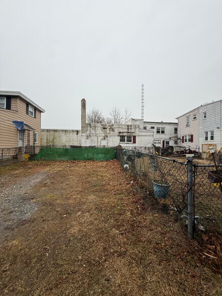 More Photos Of 2835-2837 S Broad St, Trenton Apartments For Sale