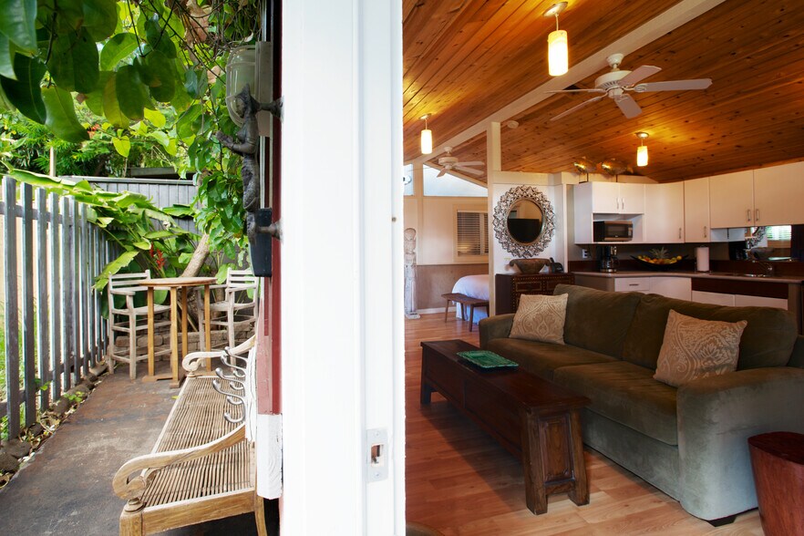 More Photos Of 40 Ae Pl, Paia Apartments For Sale