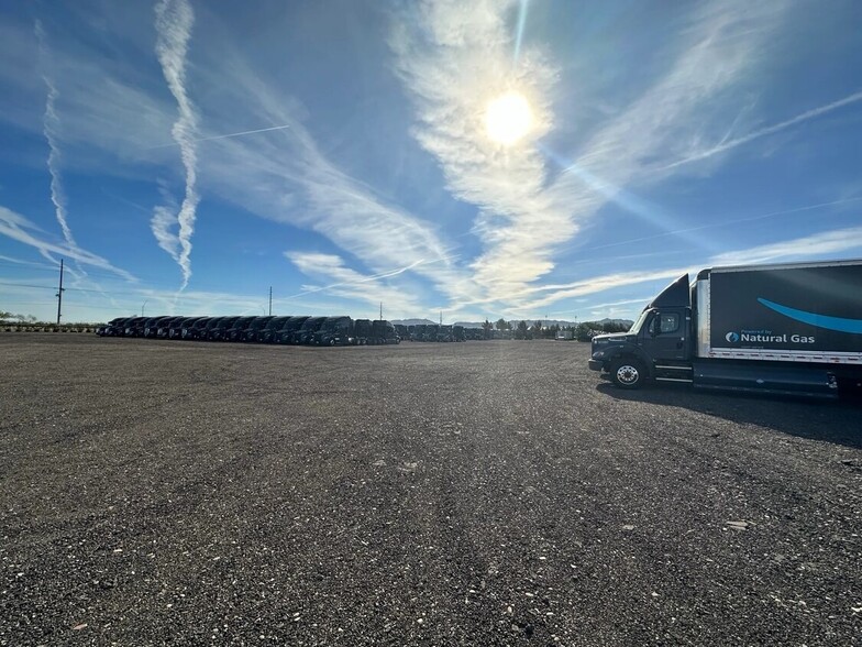 More Photos Of 3420 S 35th Ave, Phoenix Contractor Storage Yard For Lease