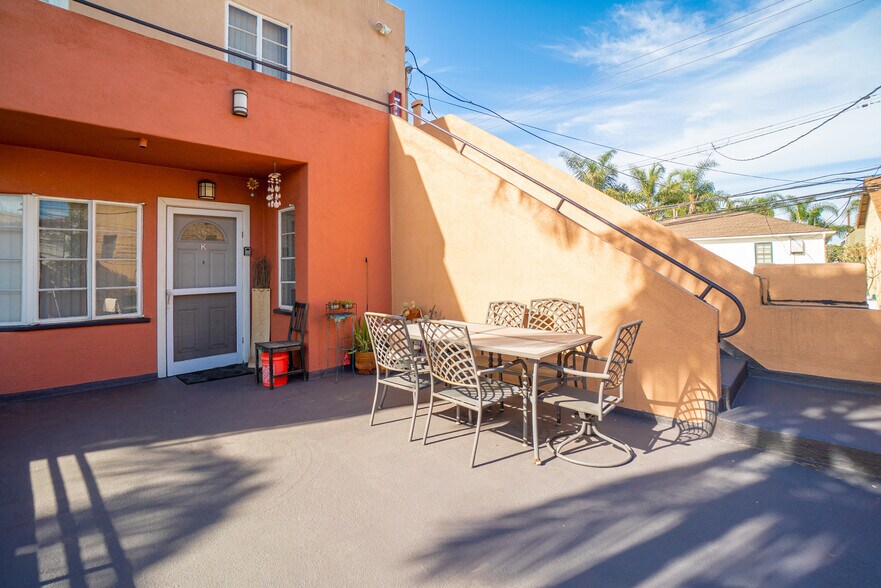 More Photos Of 1149 E 1st St, Long Beach Apartments For Sale