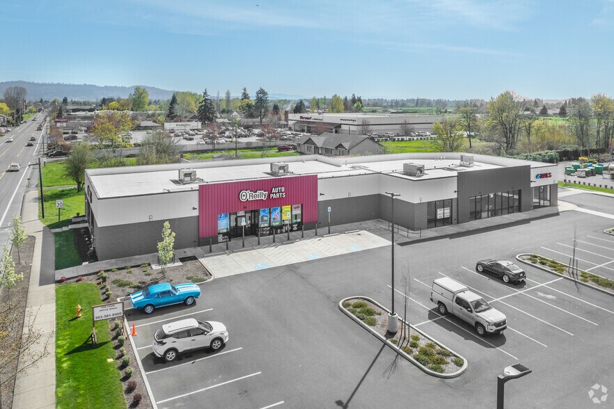 Primary Photo Of 1569 Monmouth Independence Hwy, Monmouth General Retail For Lease