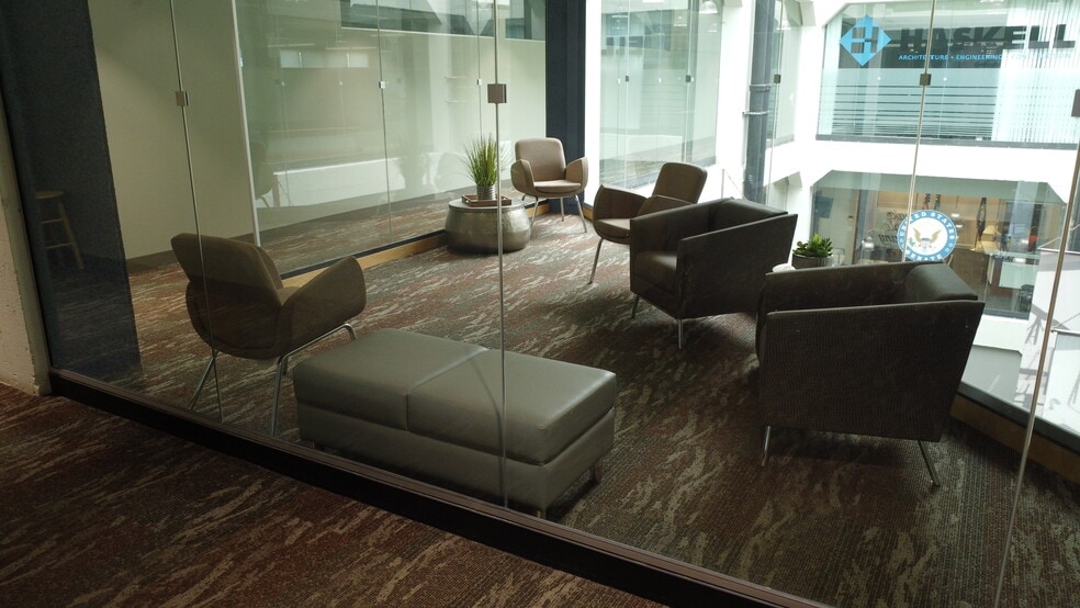 More Photos Of 60 Plato Blvd E, Saint Paul Office For Lease