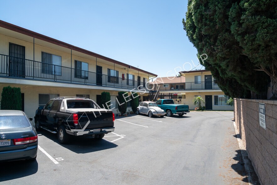 More Photos Of 9040-9042 Ramona St, Bellflower Multifamily For Sale