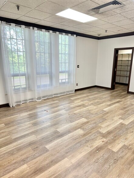 More Photos Of 2500 E 5th Ave, Columbus Industrial For Sale