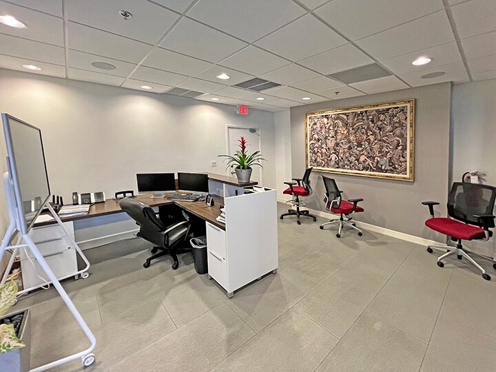 More Photos Of 2455 E Sunrise Blvd, Fort Lauderdale Loft Creative Space For Sale