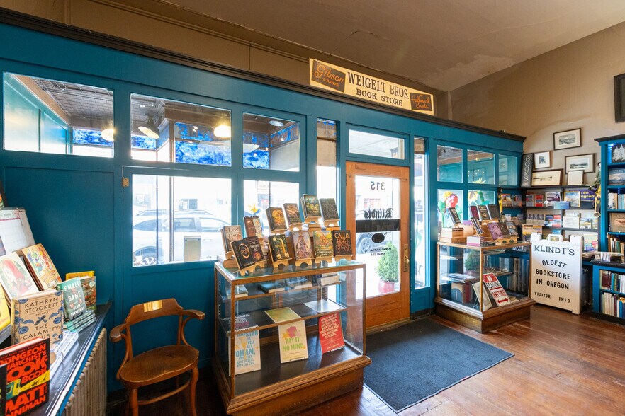 More Photos Of 315 E 2nd St, The Dalles General Retail For Sale