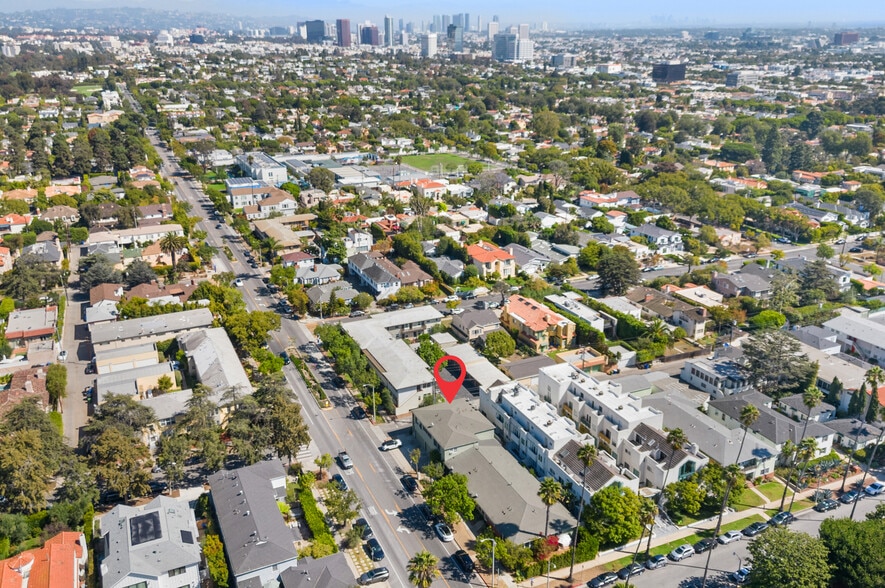 More Photos Of 2114 Montana Ave, Santa Monica Apartments For Sale