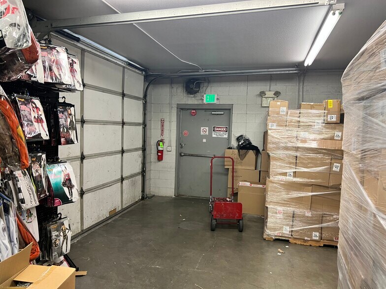 More Photos Of 4316 W Overland Rd, Boise Freestanding For Lease