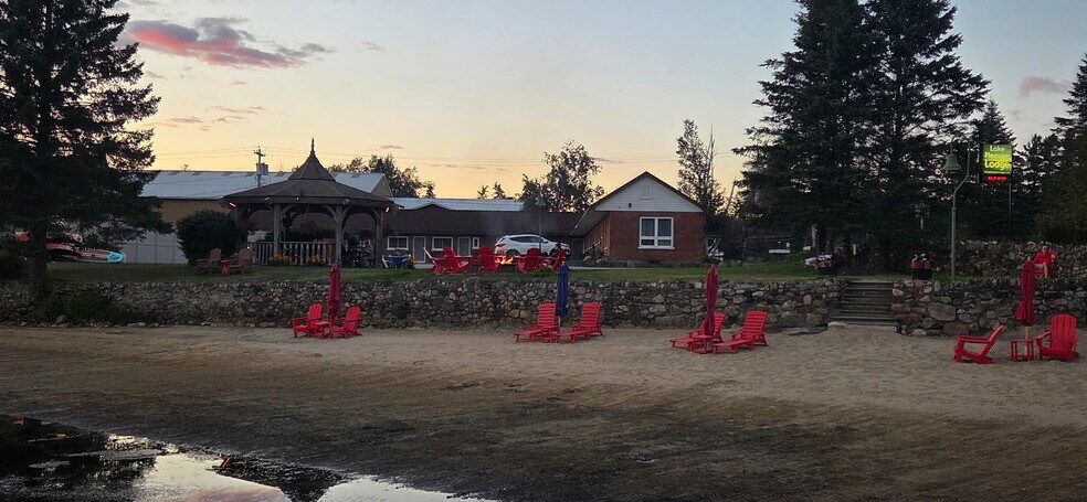 More Photos Of 2839 State Route 30, Speculator Hotel For Sale