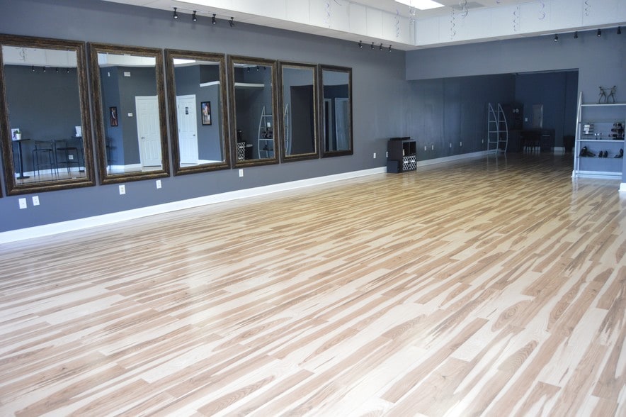 More Photos Of 34 Oleander Dr, Clayton General Retail For Lease