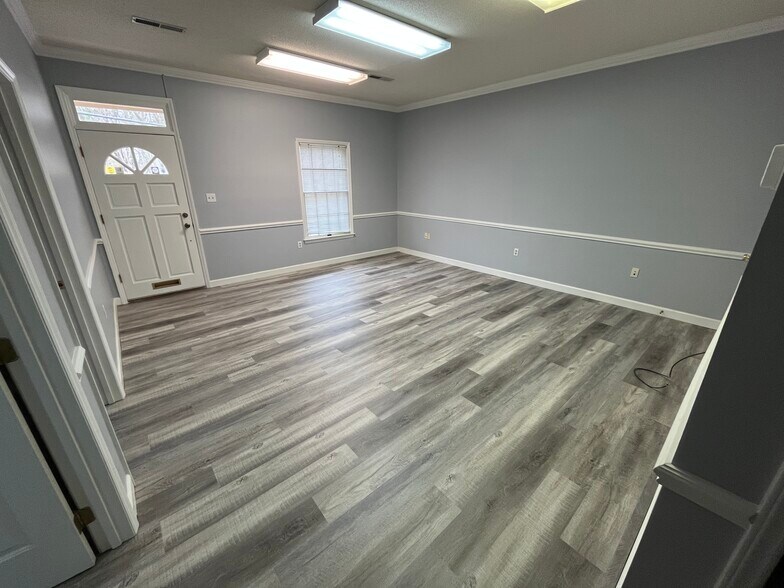 More Photos Of 701 W Main St, Jamestown Office For Lease