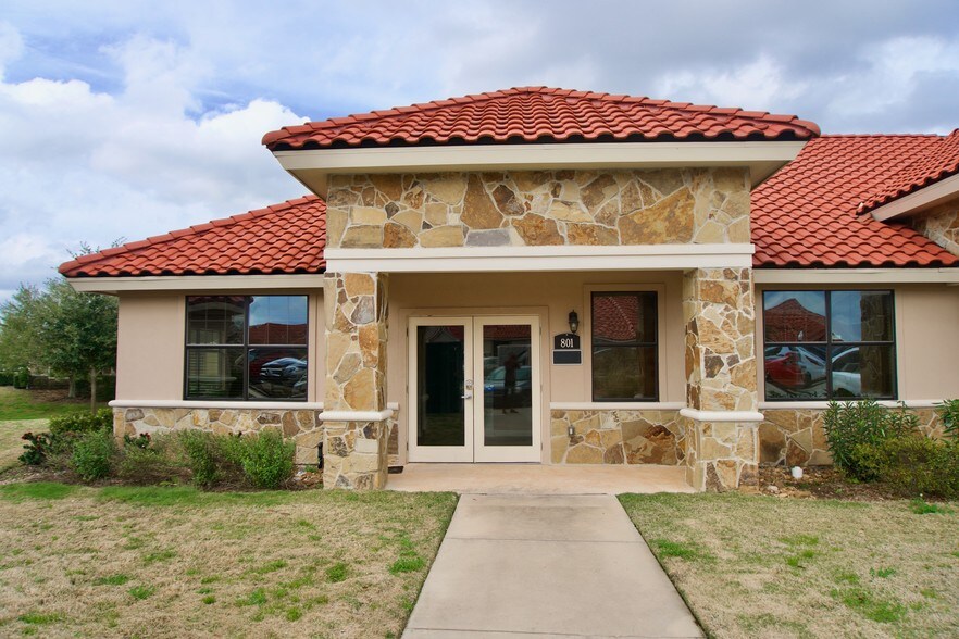 More Photos Of 4502 Riverstone Blvd, Missouri City Medical For Lease