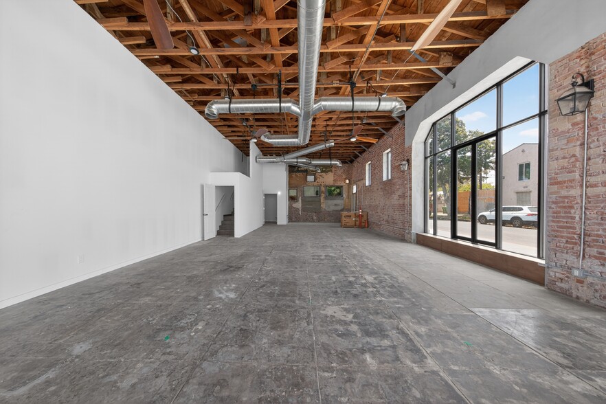 More Photos Of 2916-2927 W Vernon Ave, Los Angeles Storefront Retail Office For Lease