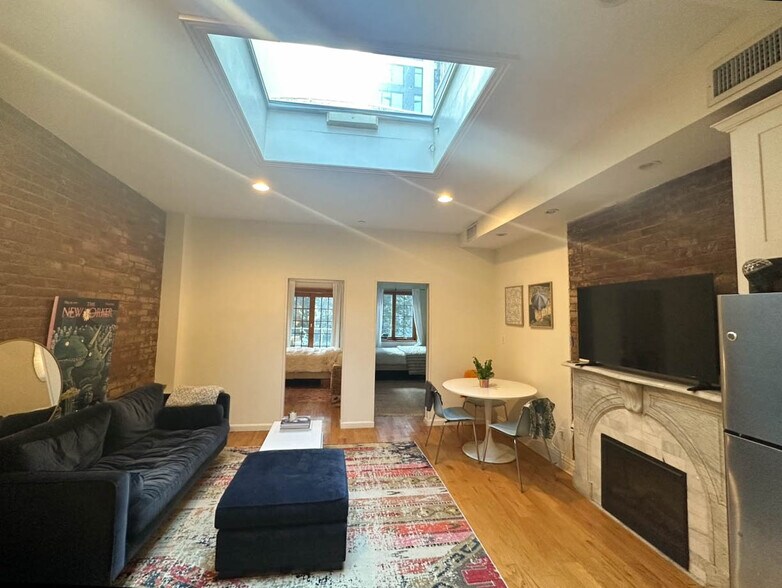 More Photos Of 212 E 35th St, New York Apartments For Sale