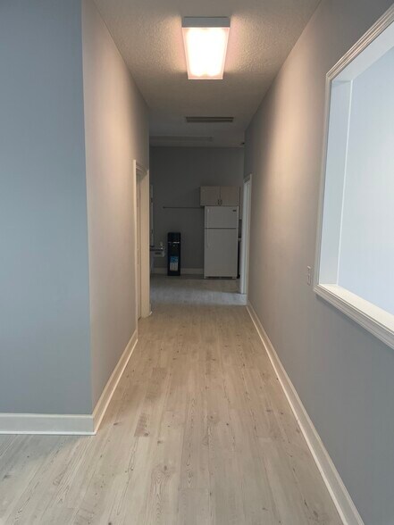 More Photos Of 12420 San Jose Blvd, Jacksonville Medical For Lease