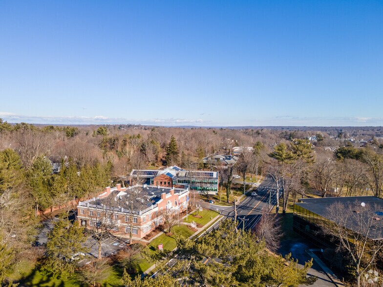 More Photos Of 320 Post Rd W, Westport Office For Lease