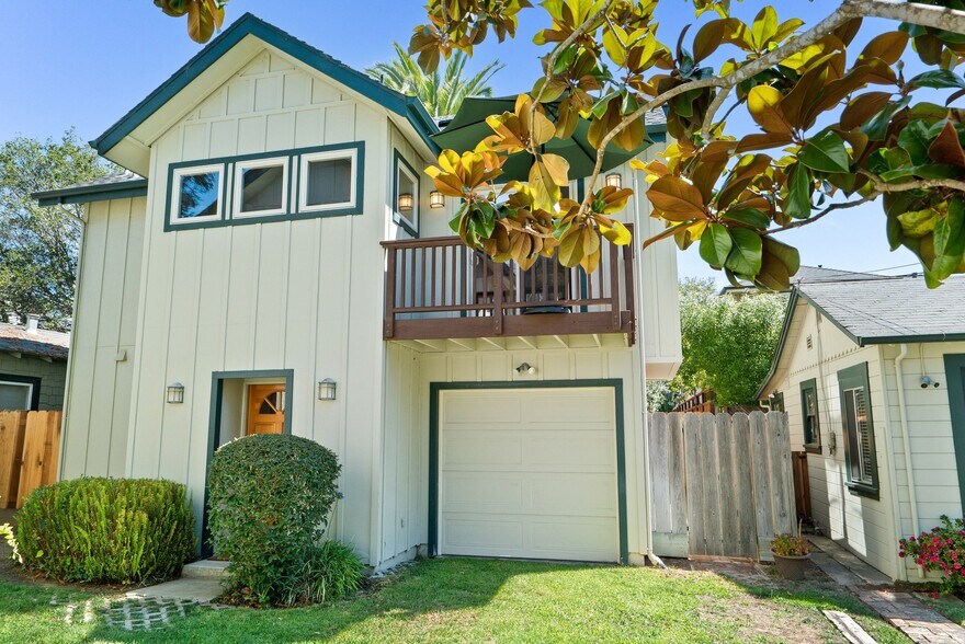 More Photos Of 518 Capitola Ave, Capitola Multifamily For Sale