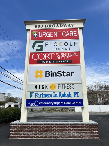 More Photos Of 880-910 Broadway, Saugus, MA 01906, USA Broadway, Saugus Storefront For Lease