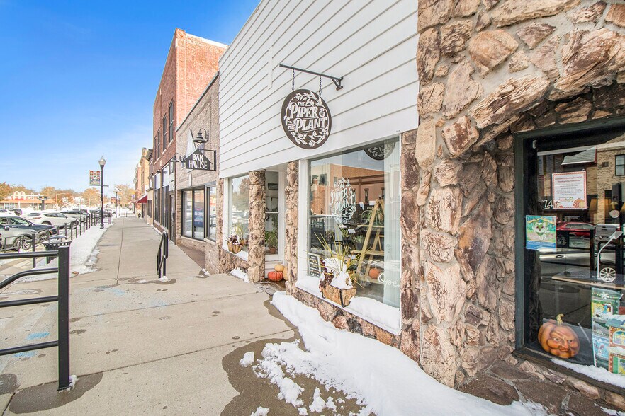 More Photos Of 100-104 N Main St, Crown Point Storefront Retail Residential For Sale