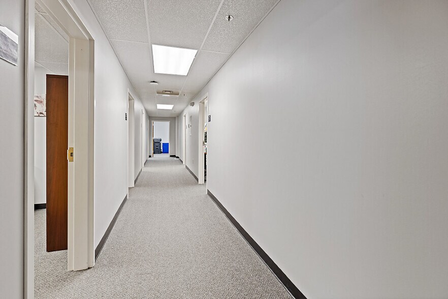 More Photos Of 323 State St, Augusta Office Residential For Sale