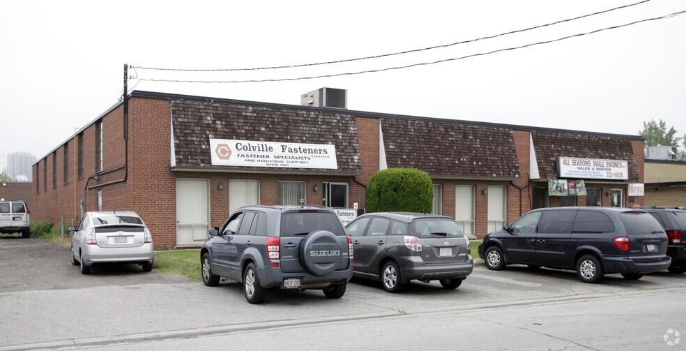 More Photos Of 66 Advance Rd, Toronto Warehouse For Lease