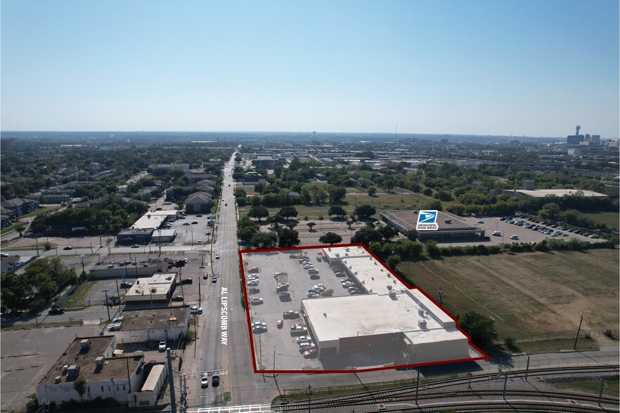 More Photos Of 3101 Al Lipscomb Way, Dallas Freestanding For Sale