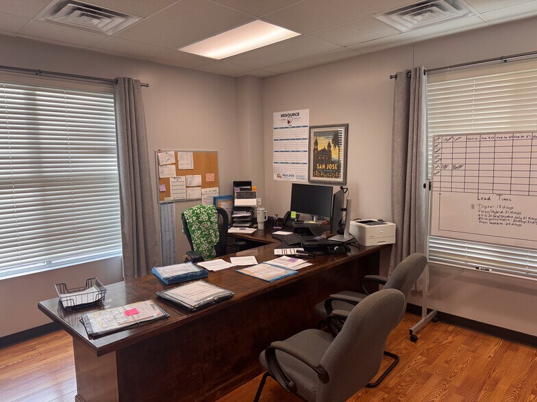 More Photos Of 147 Seaboard Ln, Franklin Warehouse For Sale