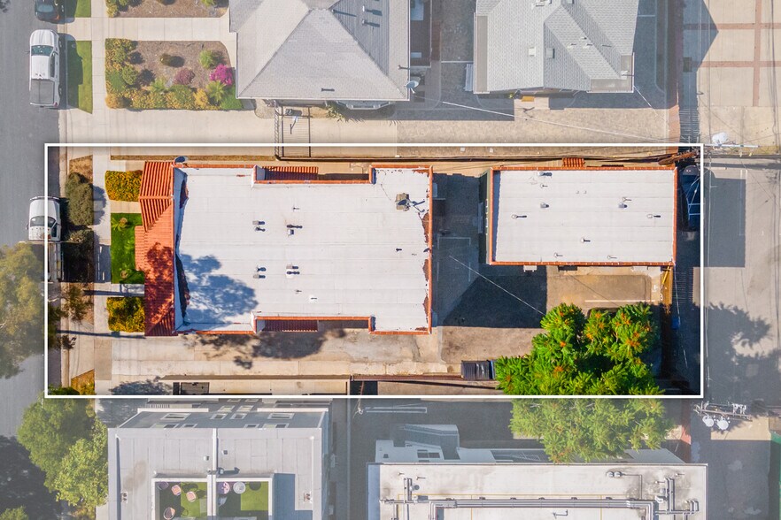 More Photos Of 2666 Orchard Ave, Los Angeles Multifamily For Sale