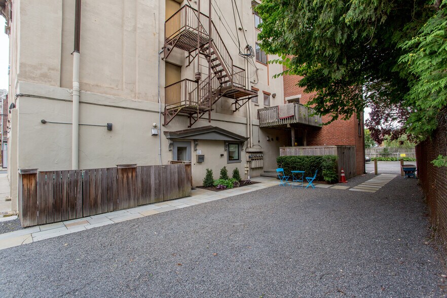 More Photos Of 71-75 N Main St, Lambertville Apartments For Lease