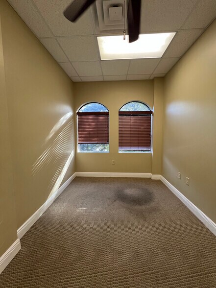 More Photos Of 1355 S International Pky, Lake Mary Office For Lease