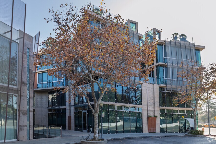 More Photos Of 102 University Ave, Palo Alto Apartments For Sale