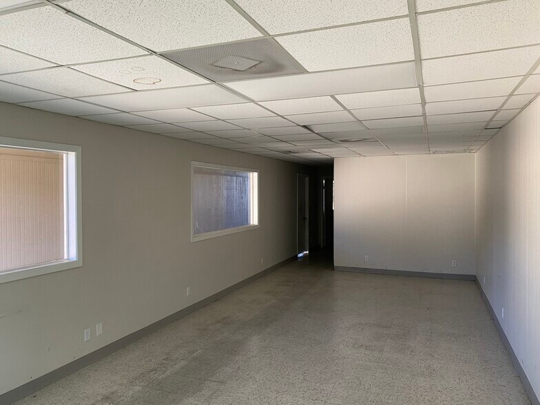 More Photos Of 5708 N Shepherd Dr, Houston Unknown For Lease