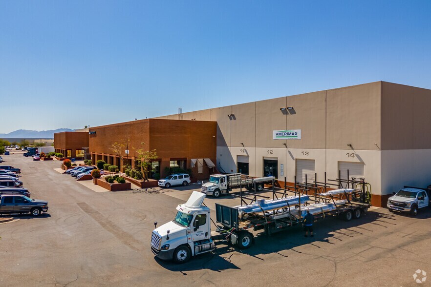 More Photos Of 616 S 55th Ave, Phoenix Manufacturing For Lease