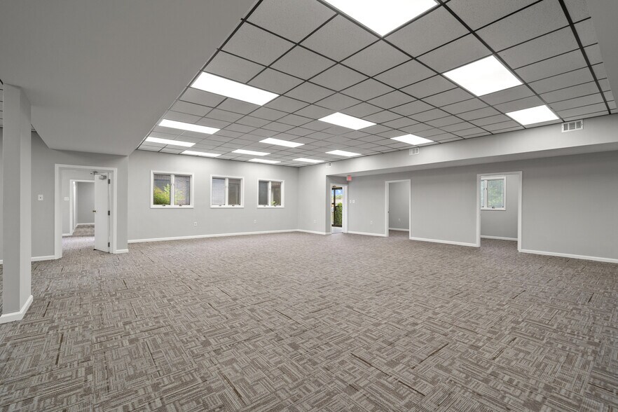 More Photos Of 3825 Leonardtown Rd, Waldorf Office For Lease