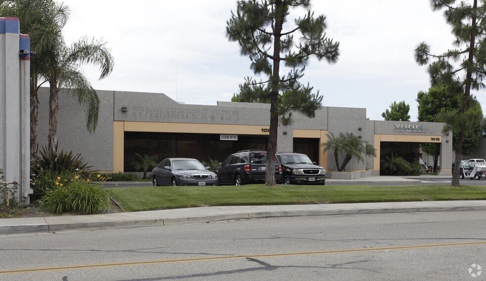 More Photos Of 1000-1012 Segovia Cir, Placentia Flex For Lease