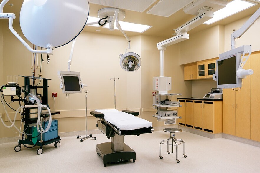 More Photos Of 80 Health Park Dr, Louisville Medical For Lease