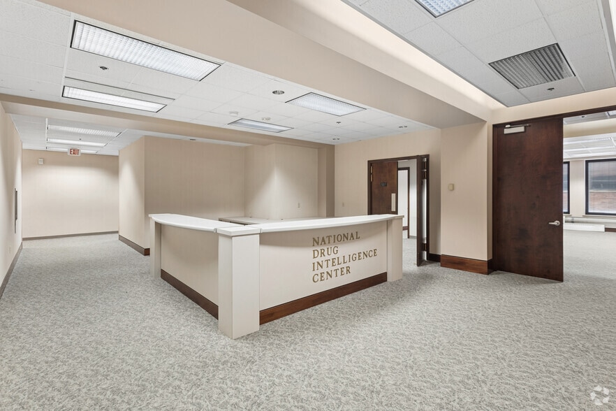 More Photos Of 319 Washington St, Johnstown Office For Sale