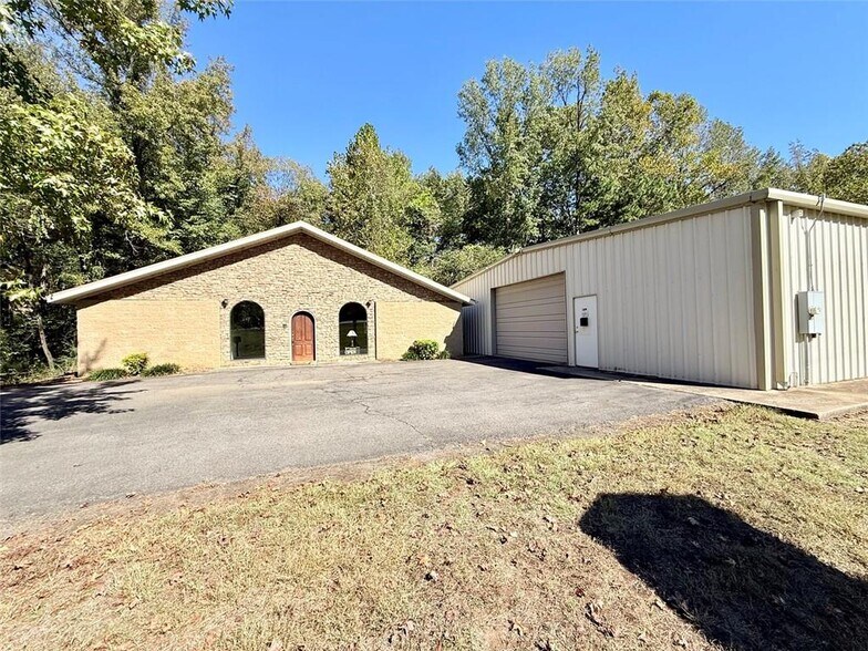 More Photos Of 15288 AR-22, Dardanelle Office For Sale